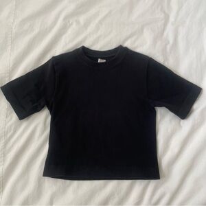Everlane Performance Stretch Tee in Black